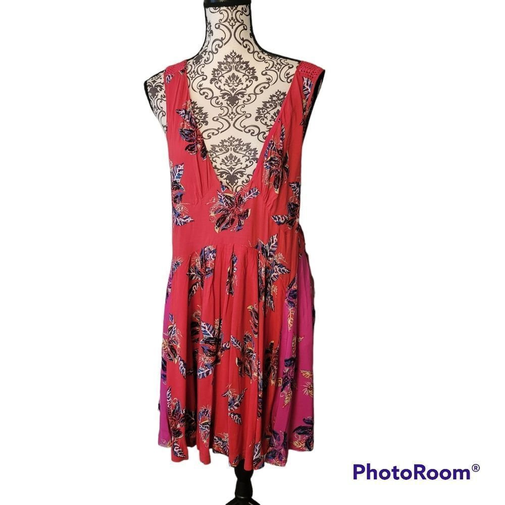 Free People Pink Coral Floral V-Neck Mini Dress